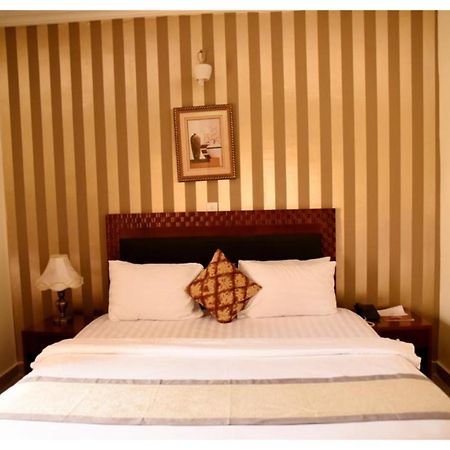Royalton Hotels Abuja Buitenkant foto
