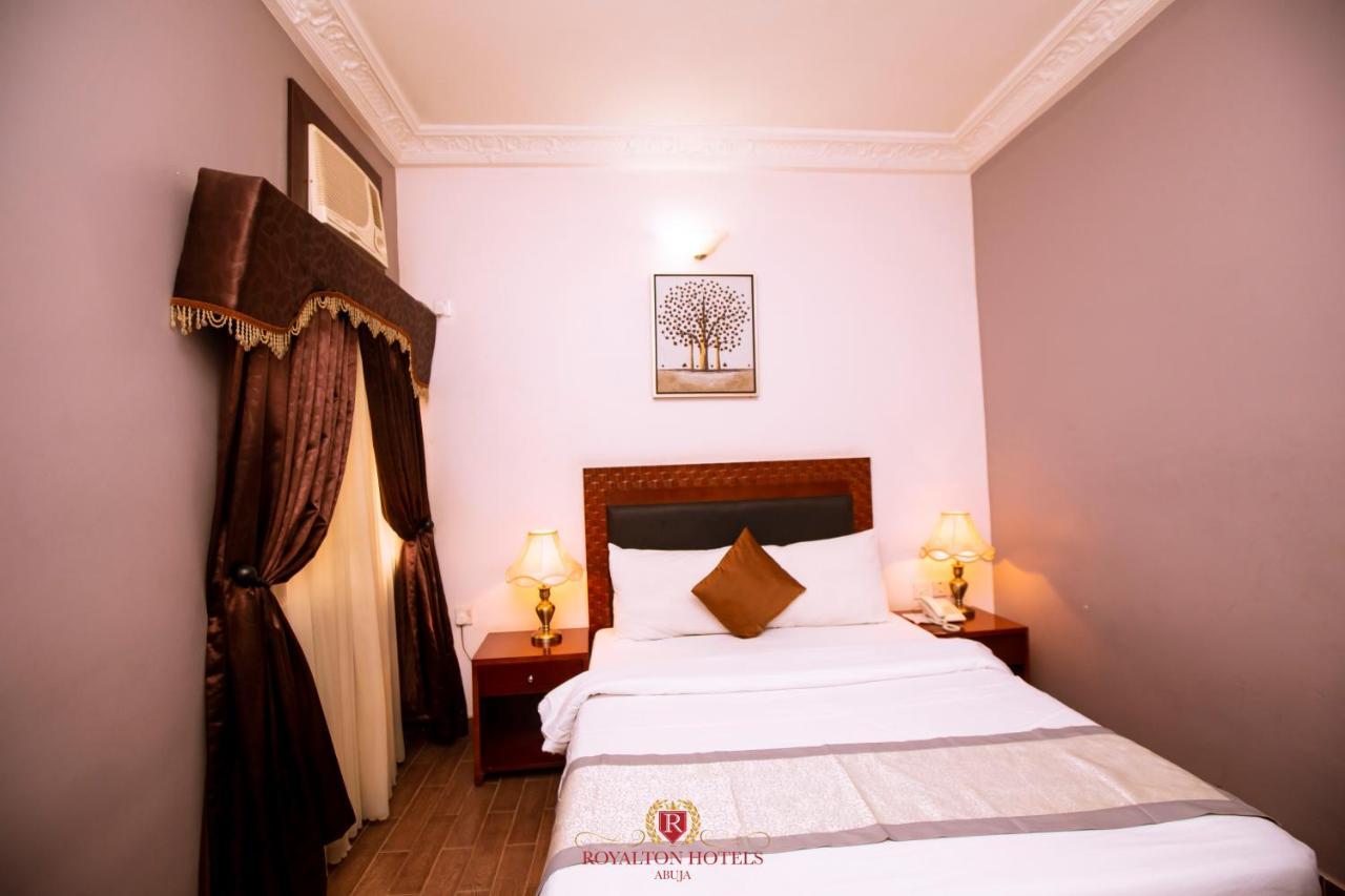 Royalton Hotels Abuja Buitenkant foto