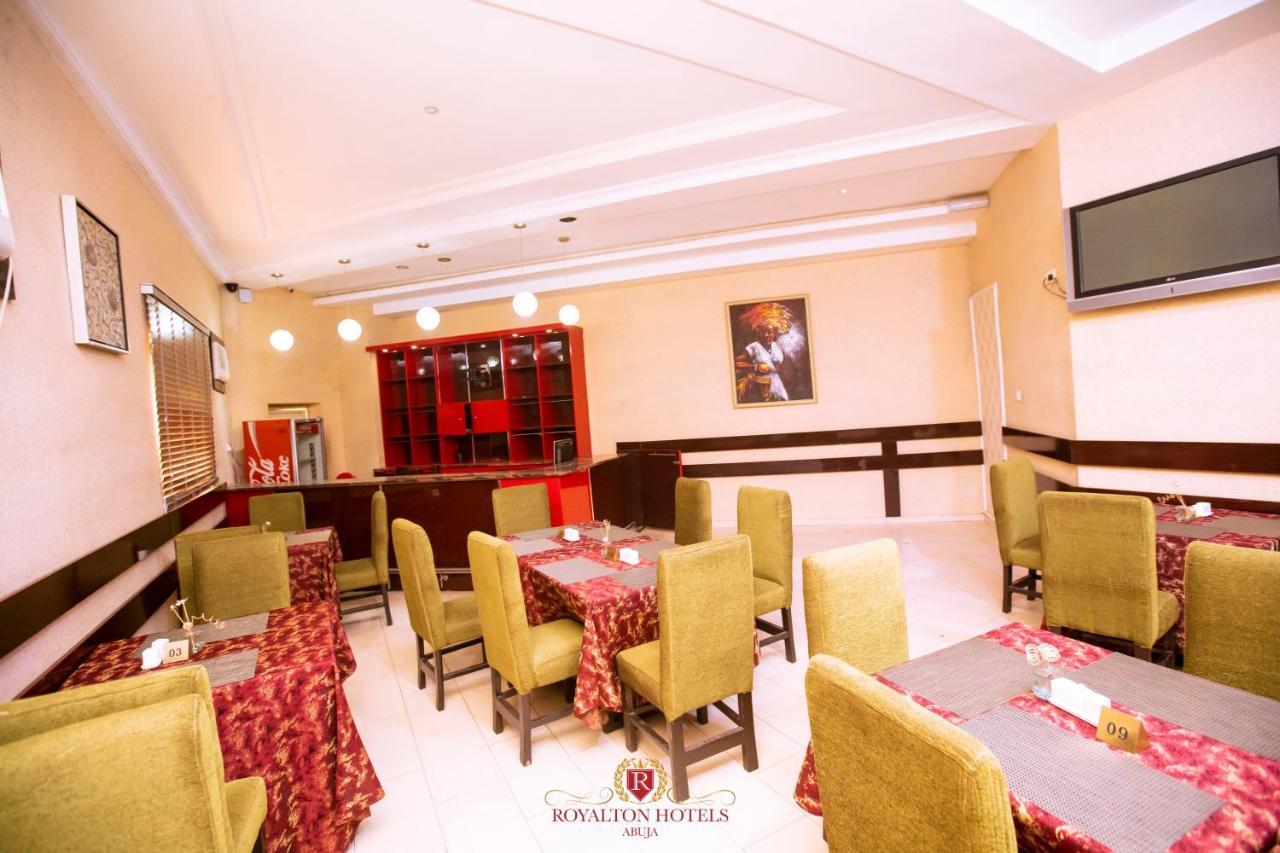 Royalton Hotels Abuja Buitenkant foto