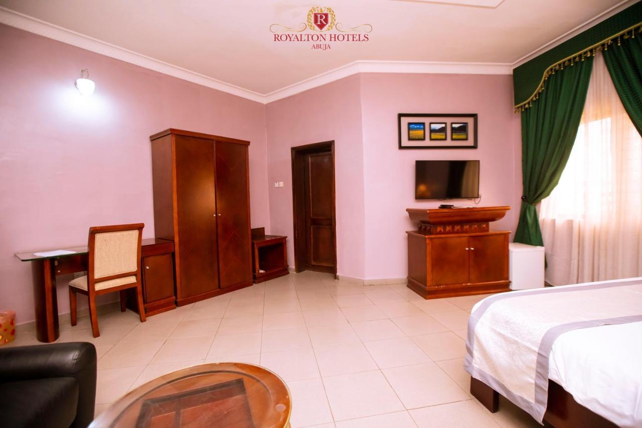 Royalton Hotels Abuja Buitenkant foto