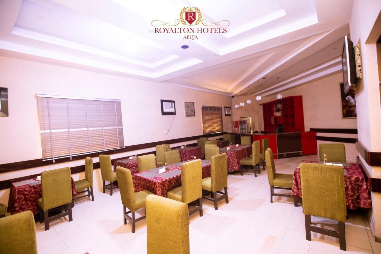 Royalton Hotels Abuja Buitenkant foto