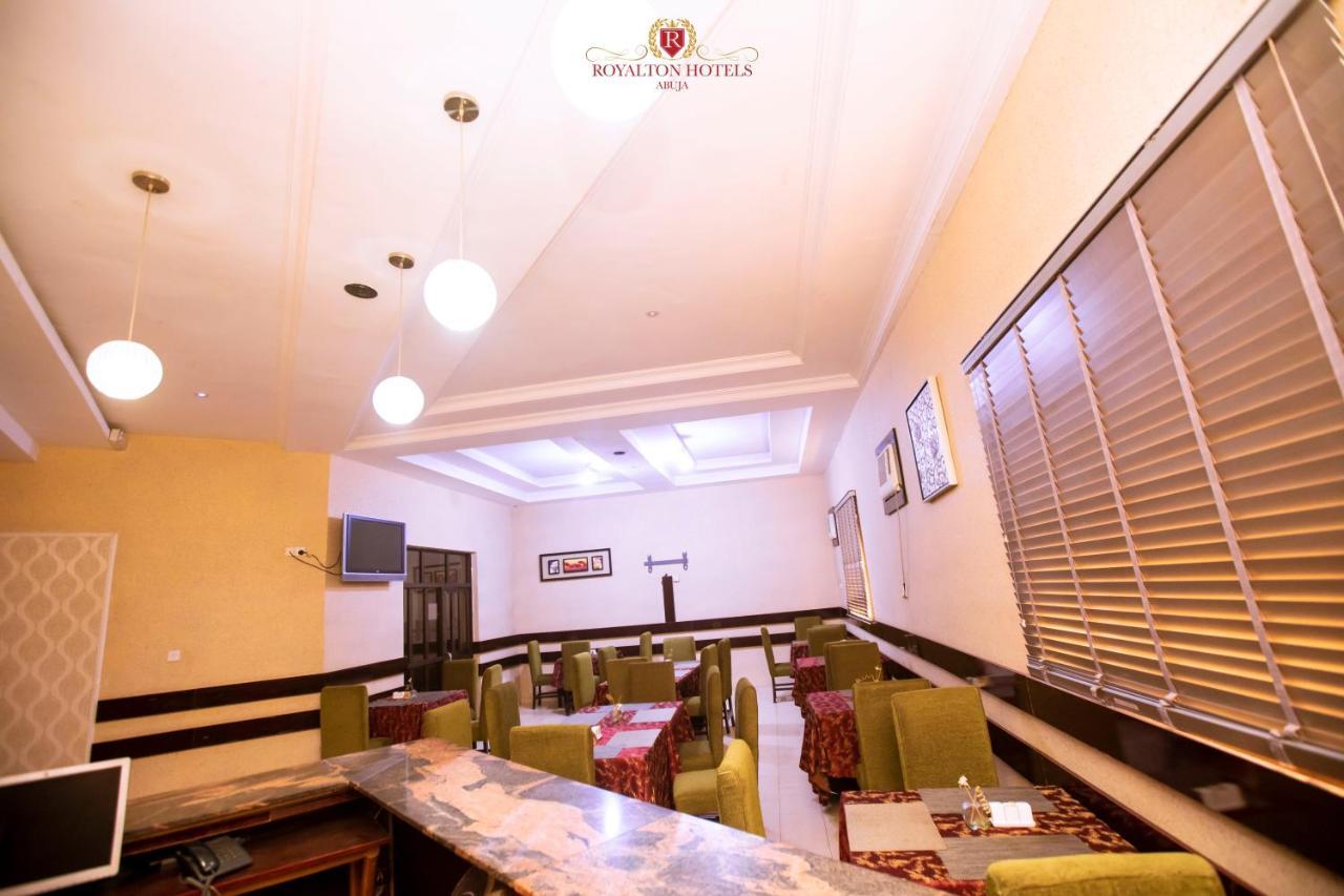Royalton Hotels Abuja Buitenkant foto