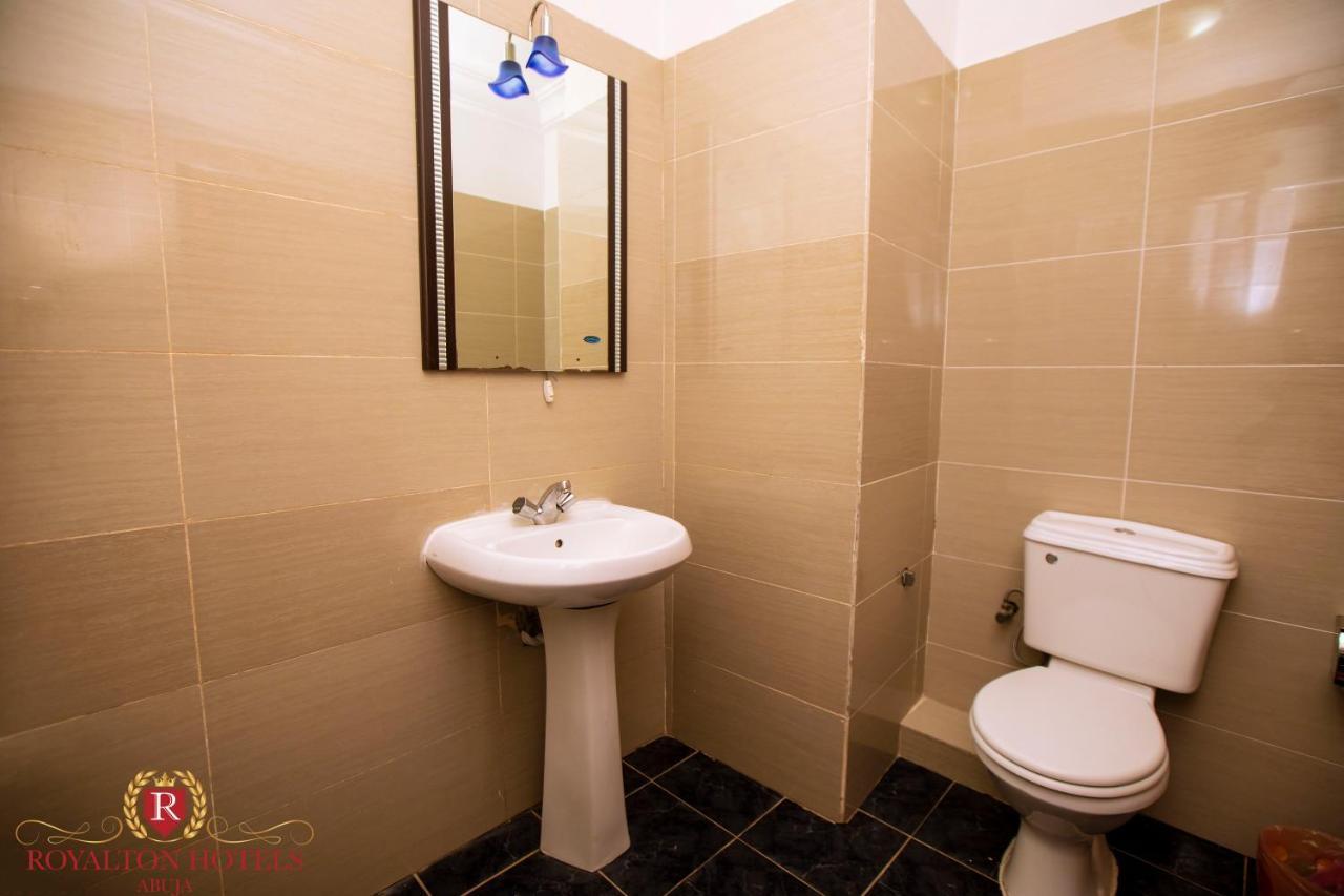 Royalton Hotels Abuja Buitenkant foto