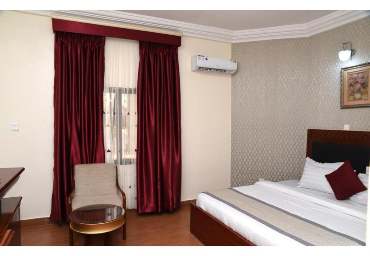 Royalton Hotels Abuja Buitenkant foto